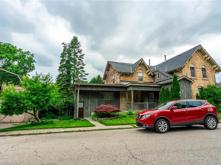 1 King William Street, Brant, ON, N0E 1N0 - 2