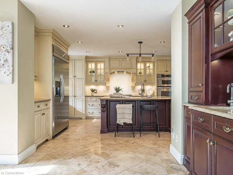 30 South Street W, Hamilton, ON, L9H 4C5 - 18