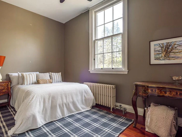30 South Street W, Hamilton, ON, L9H 4C5 - 46