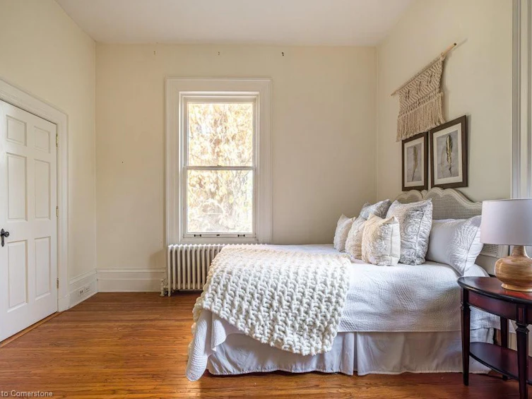 30 South Street W, Hamilton, ON, L9H 4C5 - 36