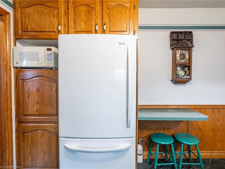 11 Wesanford Place, Hamilton, ON, L8P 1N5 - 12
