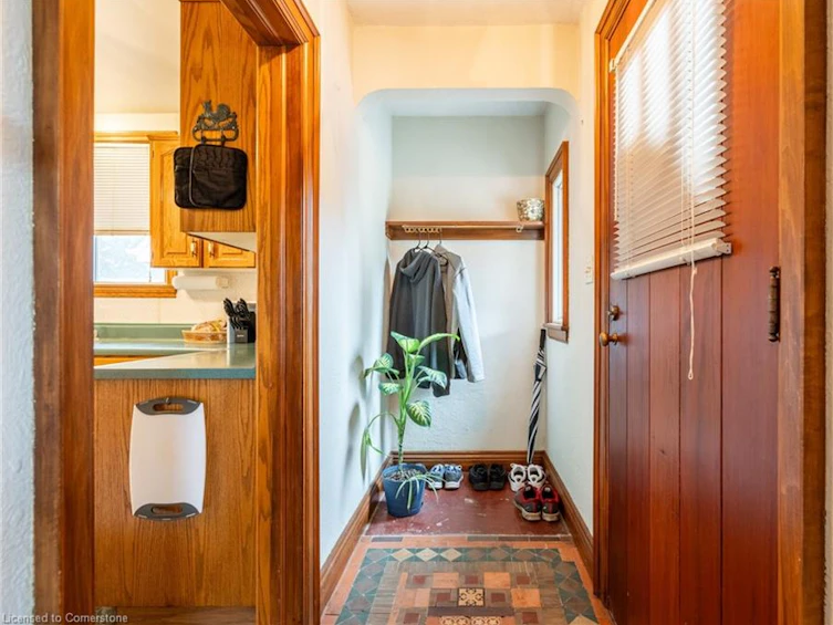 11 Wesanford Place, Hamilton, ON, L8P 1N5 - 4