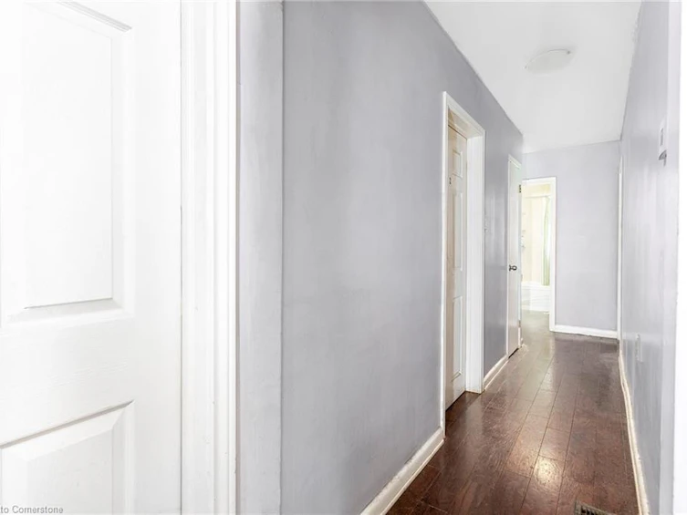 50 Toby Crescent, Hamilton, ON, L8T 2N8 - 5