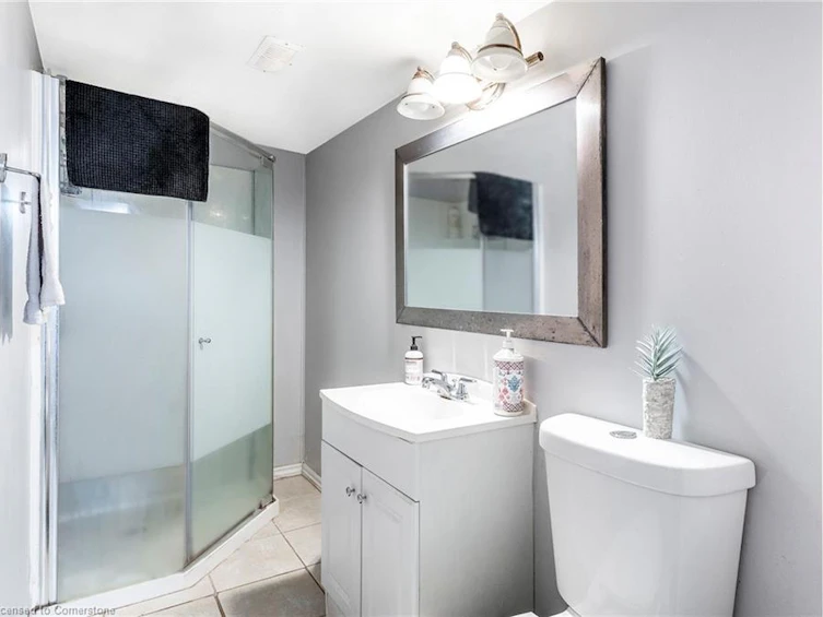 50 Toby Crescent, Hamilton, ON, L8T 2N8 - 8
