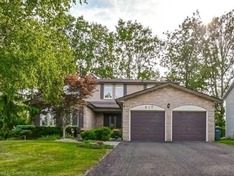817 Damien Way, Mississauga, ON, L5C 3C3