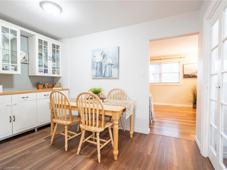 38 Golden Orchard Drive, Hamilton, ON, L9C 6J5 - 6