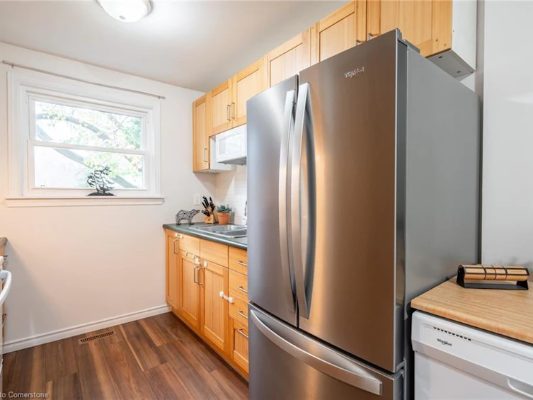 38 Golden Orchard Drive, Hamilton, ON, L9C 6J5 - 8