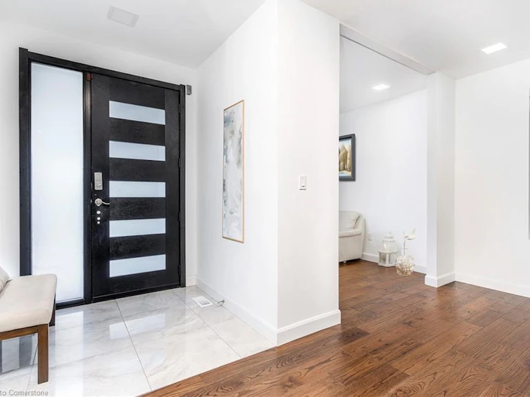 528 Jones Road, Hamilton, ON, L8E 5C1 - 3
