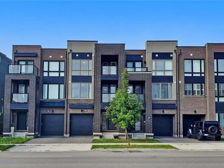 3068 Postridge Drive, Oakville, ON, L6H 7E3 - 3