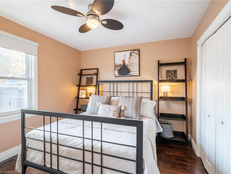 702 Seventh Avenue, Hamilton, ON, L8T 1V1 - 12
