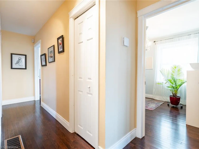 702 Seventh Avenue, Hamilton, ON, L8T 1V1 - 11