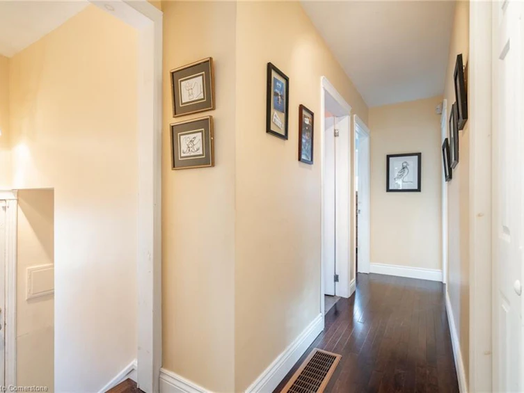 702 Seventh Avenue, Hamilton, ON, L8T 1V1 - 21