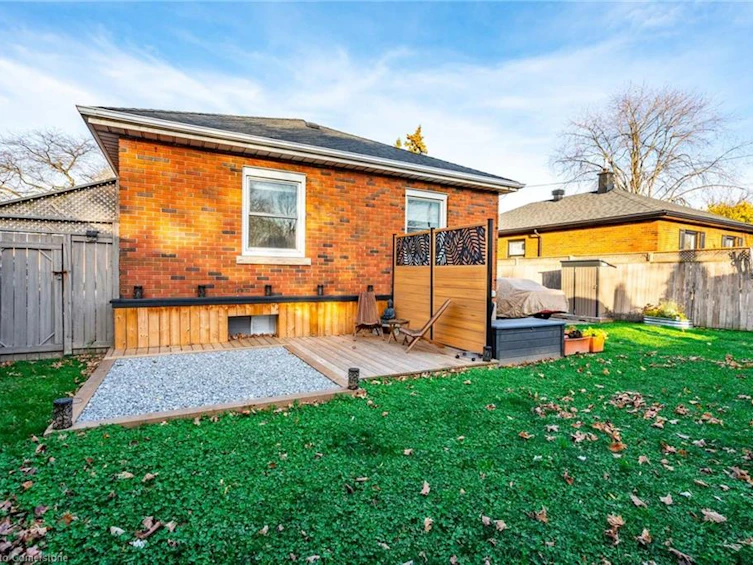 702 Seventh Avenue, Hamilton, ON, L8T 1V1 - 32