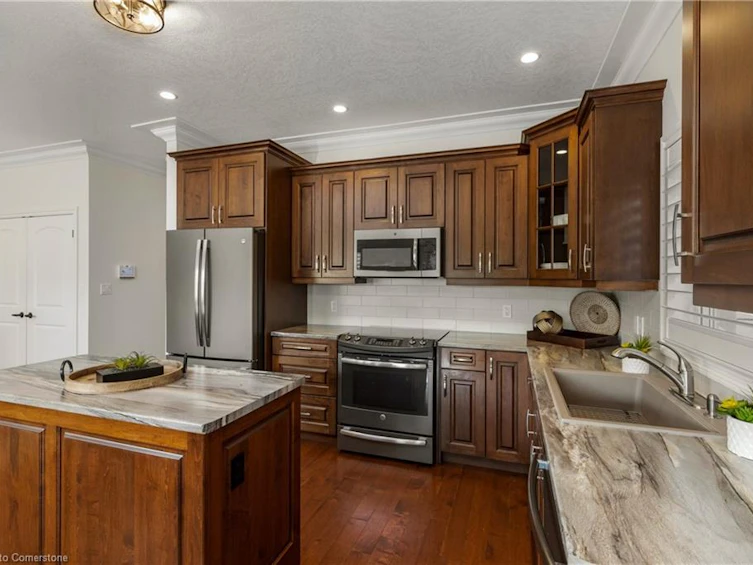 10 Brown Street S, Minto, ON, N0G 1M0 - 9