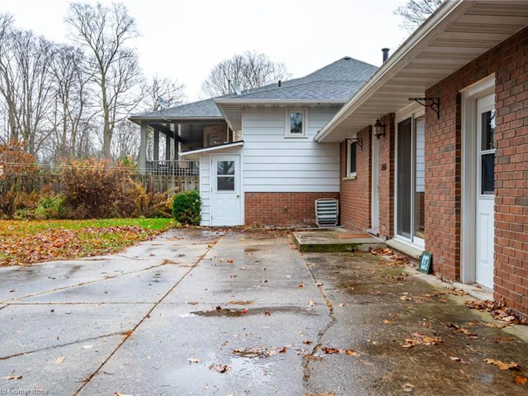 650 Nelson Street W, Norfolk County, ON, N0A 1N2 - 30