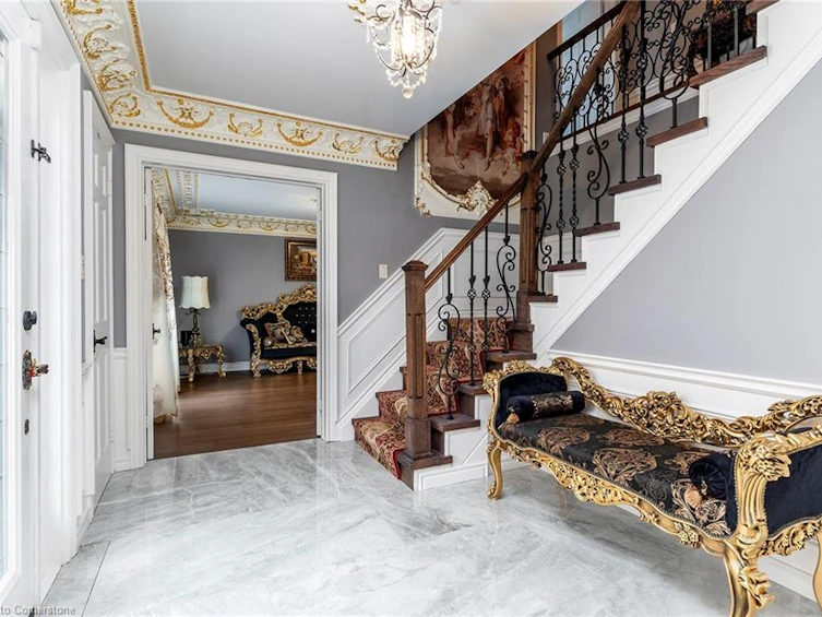 28 Stonegate Drive, Hamilton, ON, L9G 3R7 - 6