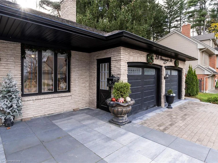 28 Stonegate Drive, Hamilton, ON, L9G 3R7 - 38