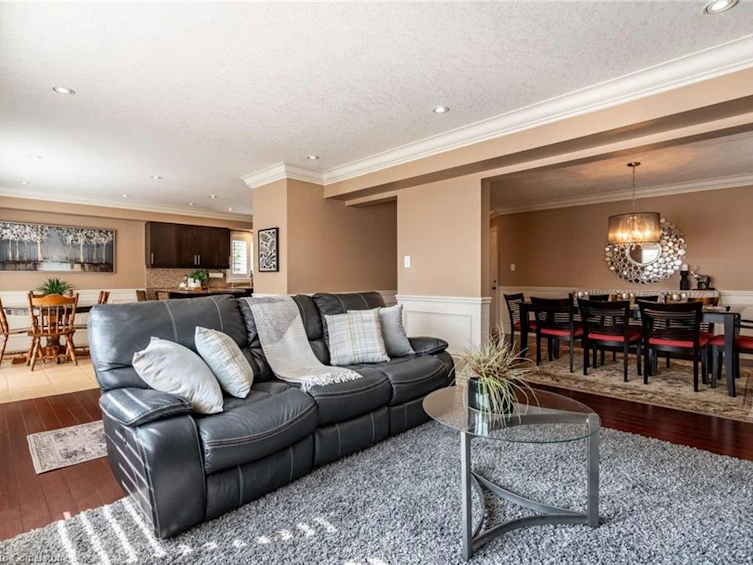 281 Brigadoon Drive, Hamilton, ON, L9C 0B6 - 13