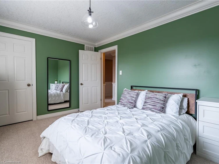 281 Brigadoon Drive, Hamilton, ON, L9C 0B6 - 26