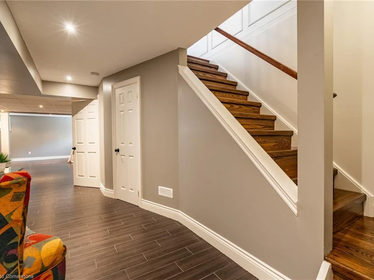 281 Brigadoon Drive, Hamilton, ON, L9C 0B6 - 30