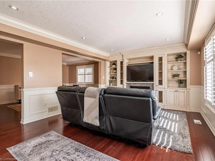281 Brigadoon Drive, Hamilton, ON, L9C 0B6 - 11