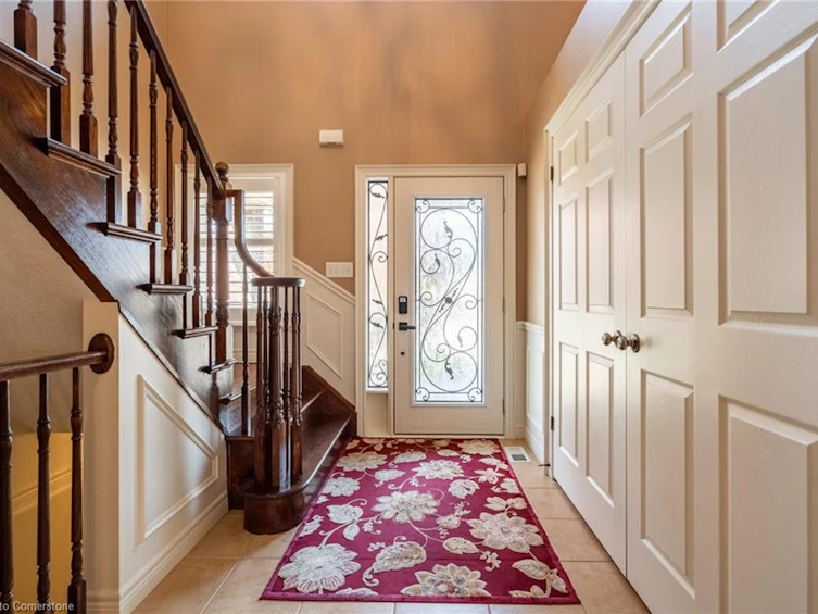 281 Brigadoon Drive, Hamilton, ON, L9C 0B6 - 4
