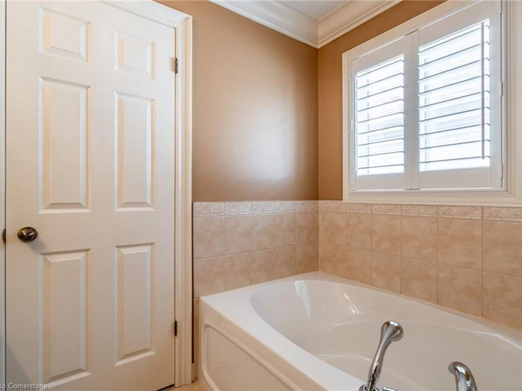 281 Brigadoon Drive, Hamilton, ON, L9C 0B6 - 21