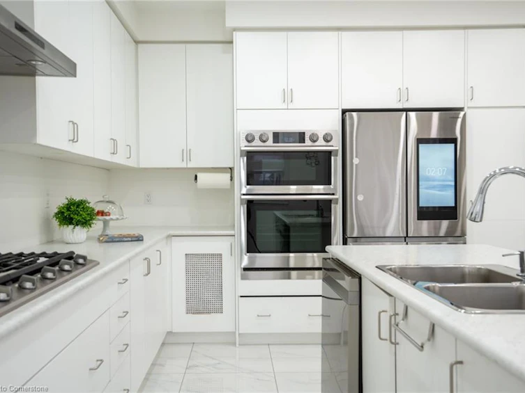 158 Agro Street, Hamilton, ON, L8B 1W8 - 17