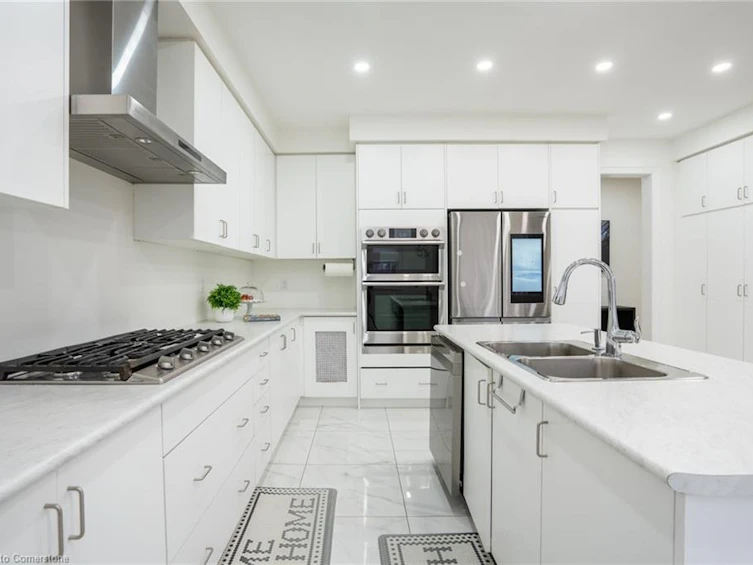 158 Agro Street, Hamilton, ON, L8B 1W8 - 16