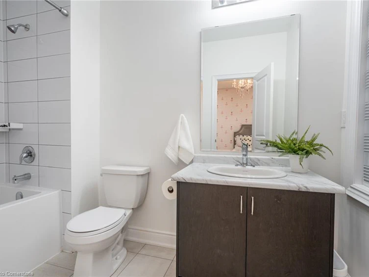 158 Agro Street, Hamilton, ON, L8B 1W8 - 37