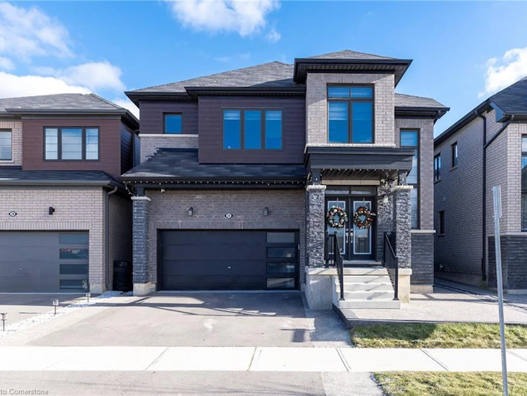24 Whithorn Crescent, Cayuga, ON, N3W 0E5