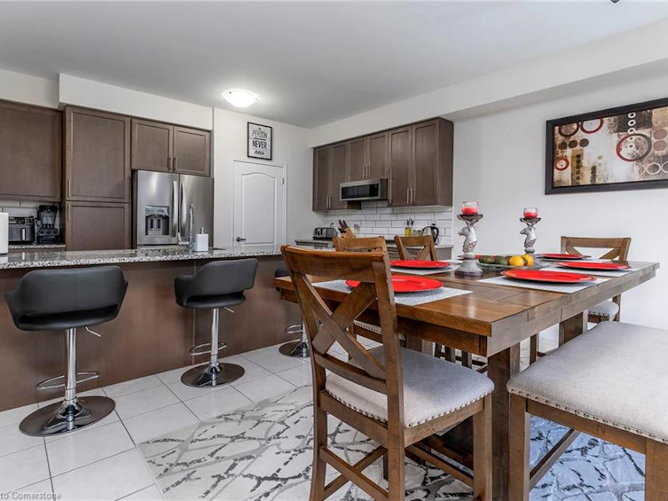 24 Whithorn Crescent, Cayuga, ON, N3W 0E5 - 12
