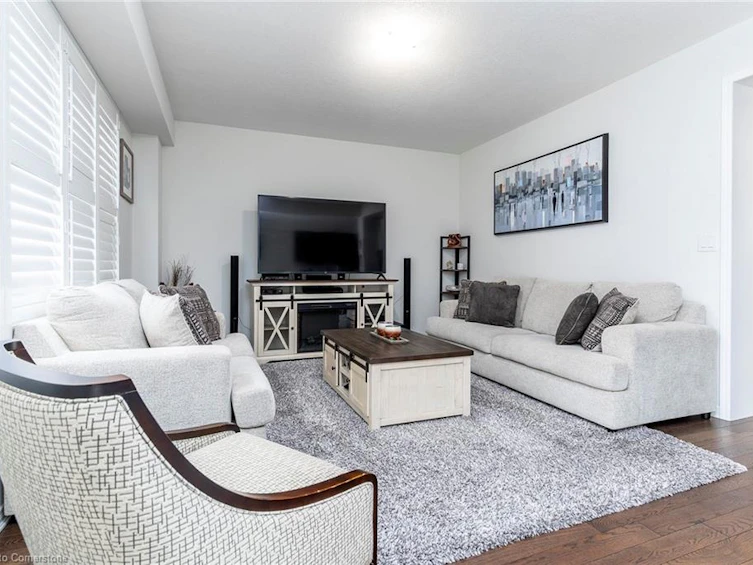 24 Whithorn Crescent, Cayuga, ON, N3W 0E5 - 7