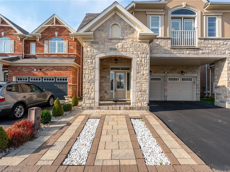 31 Forest Ridge Avenue, Hamilton, ON, L8B 1V5 - 2
