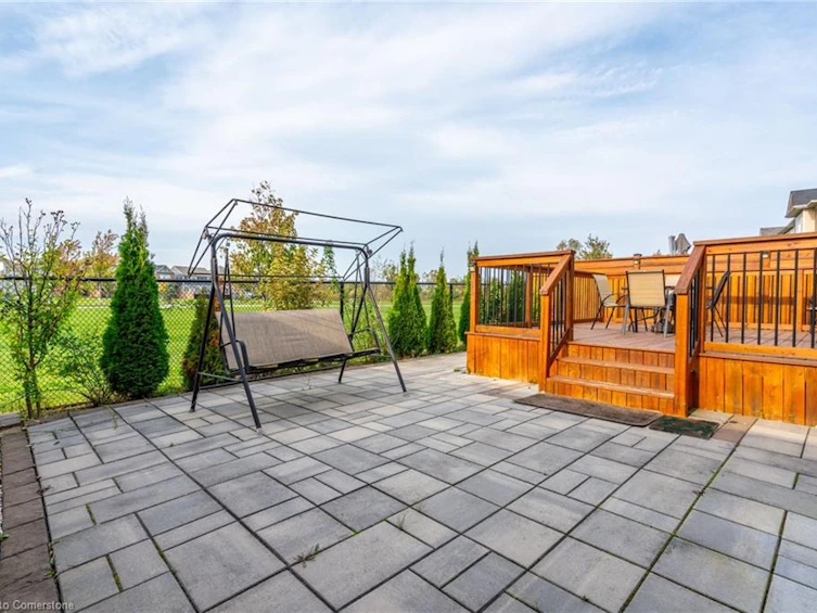 31 Forest Ridge Avenue, Hamilton, ON, L8B 1V5 - 32