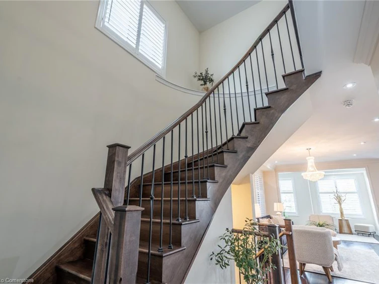 31 Forest Ridge Avenue, Hamilton, ON, L8B 1V5 - 14