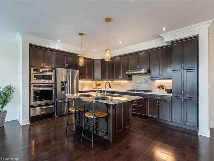 31 Forest Ridge Avenue, Hamilton, ON, L8B 1V5 - 11