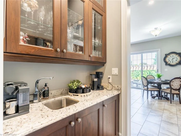 17 Mcdonald Court, Hamilton, ON, L9H 7C3 - 12