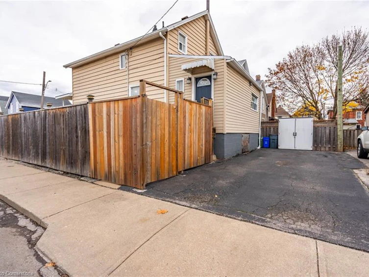 24 Roxborough Avenue, Hamilton, ON, L8L 1Y1 - 37