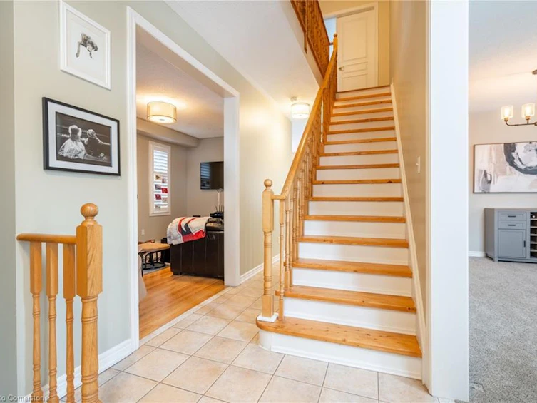 81 Segwun Road, Hamilton, ON, L8B 0J9 - 5
