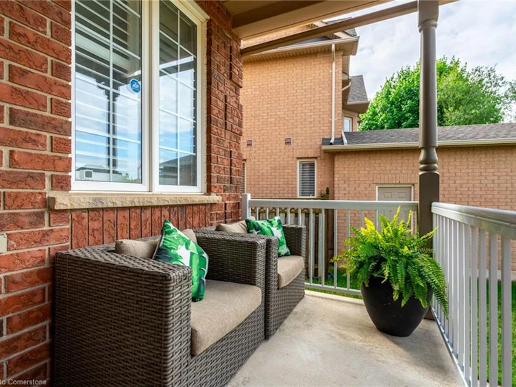 81 Segwun Road, Hamilton, ON, L8B 0J9 - 4
