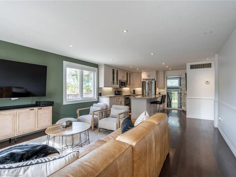 534 Evans Road, Hamilton, ON, L8B 0G7 - 7