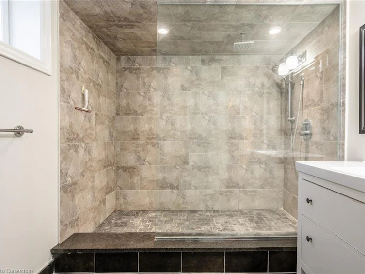 534 Evans Road, Hamilton, ON, L8B 0G7 - 19