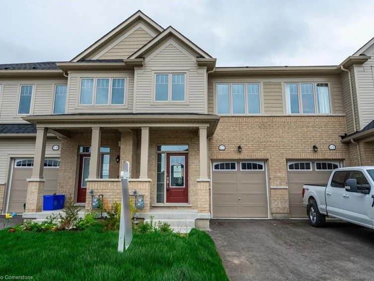 17 Prest Way, Centre Wellington, ON, N1M 0K4