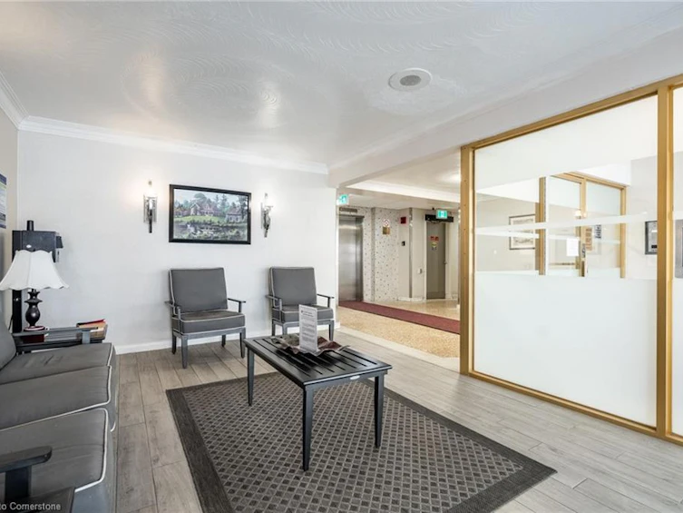 304-10 Woodman Drive S, Hamilton, ON, L8K 4E1 - 4