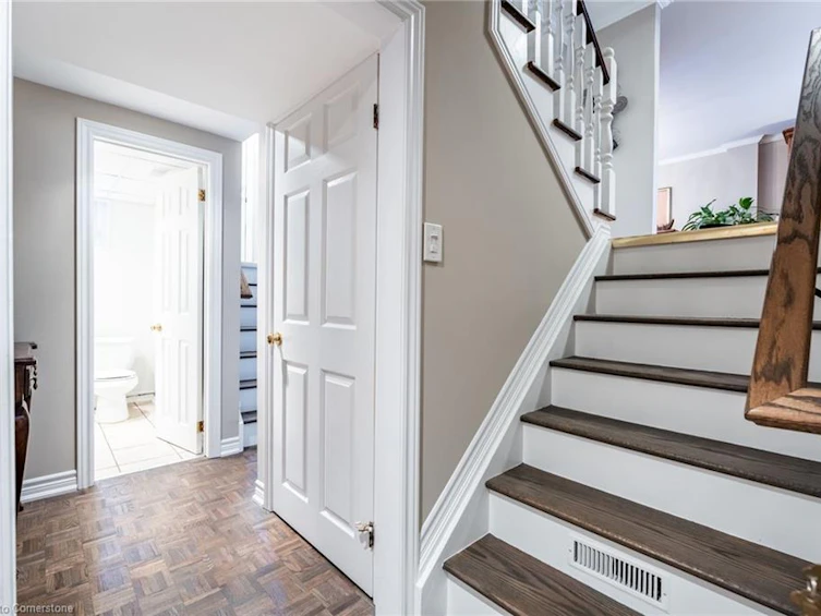 3237 Woodward Avenue, Burlington, ON, L7N 2M6 - 24