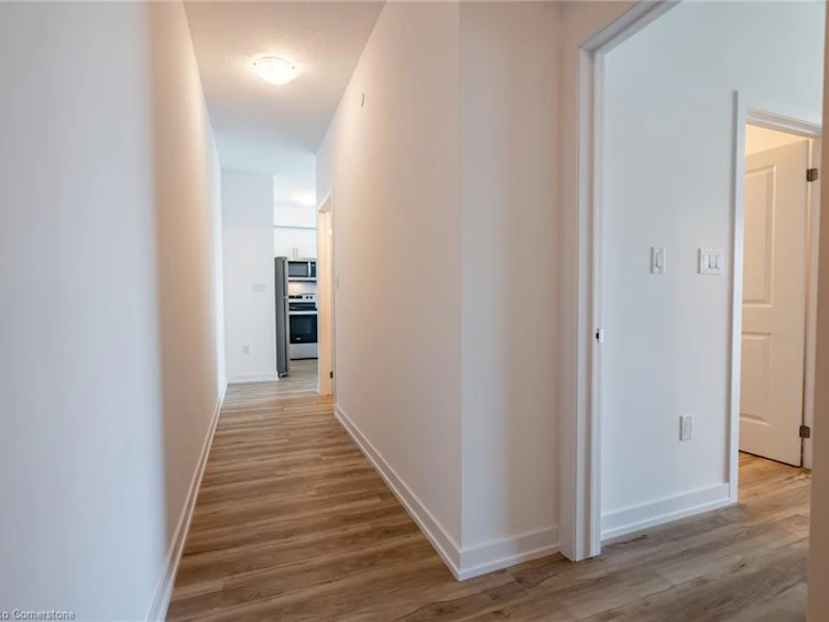 902-470 Dundas Street E, Hamilton, ON, L8B 2A6 - 24