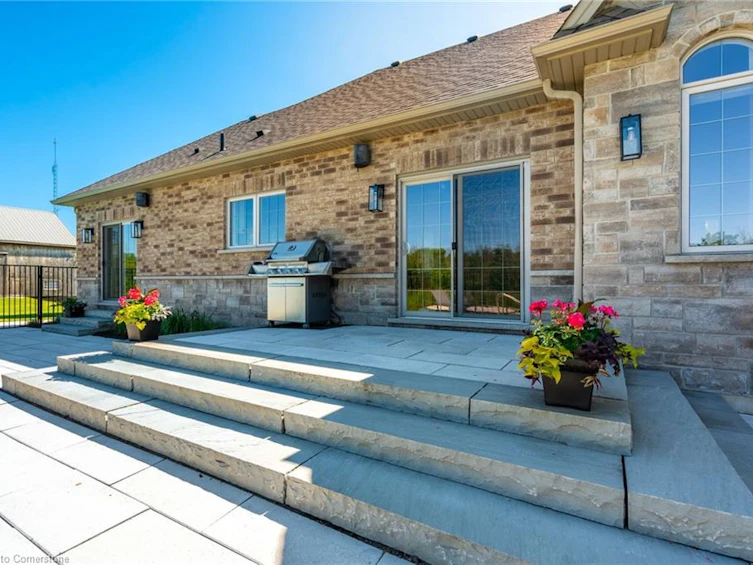 1068 Wyatt Road, Hamilton, ON, L8B 1A3 - 46
