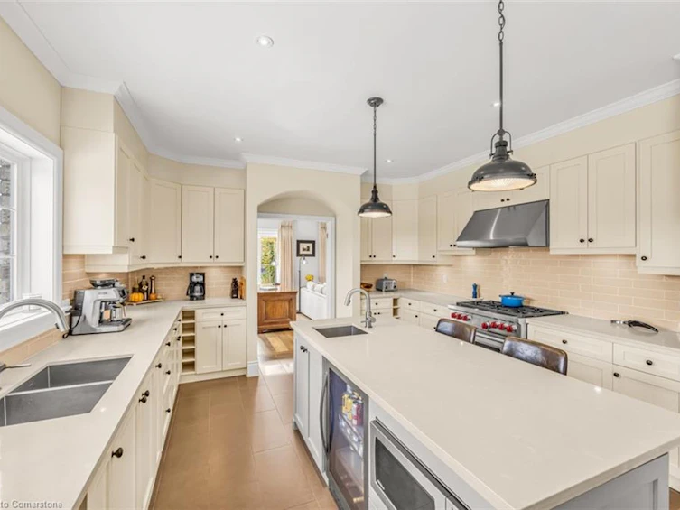 1068 Wyatt Road, Hamilton, ON, L8B 1A3 - 13