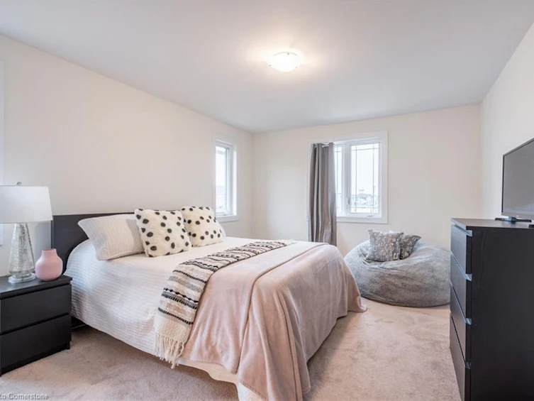 45 Great Falls Boulevard, Hamilton, ON, L8B 1X8 - 30